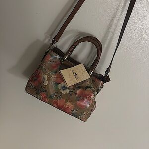 Patricia Nash purse